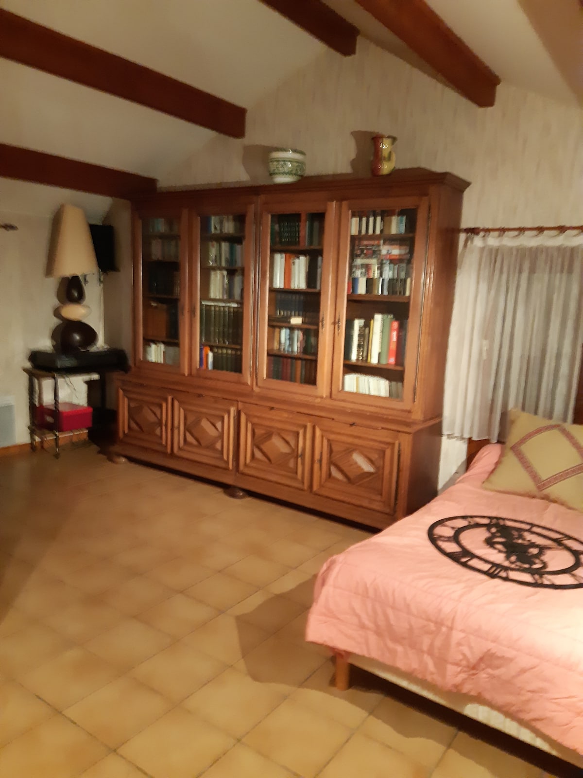 Altillo dormitorio 5 con 2 camas de 2 plazas, escritorio y biblioteca