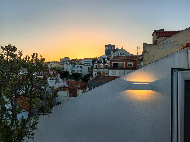 River view penthouse in Lisbon gallery image 3