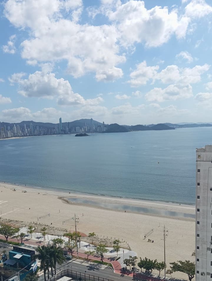 Pé Na áRea, 2 Sts (4 Dorm)amplo Apto,10p, 2 Vagas. - Balneário Camboriú
