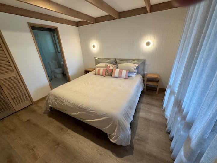 საძინებელი 1