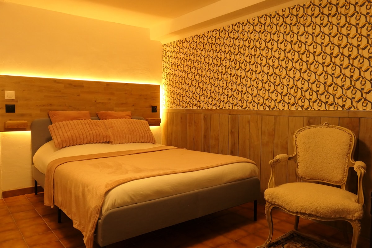 غرفة النوم 1