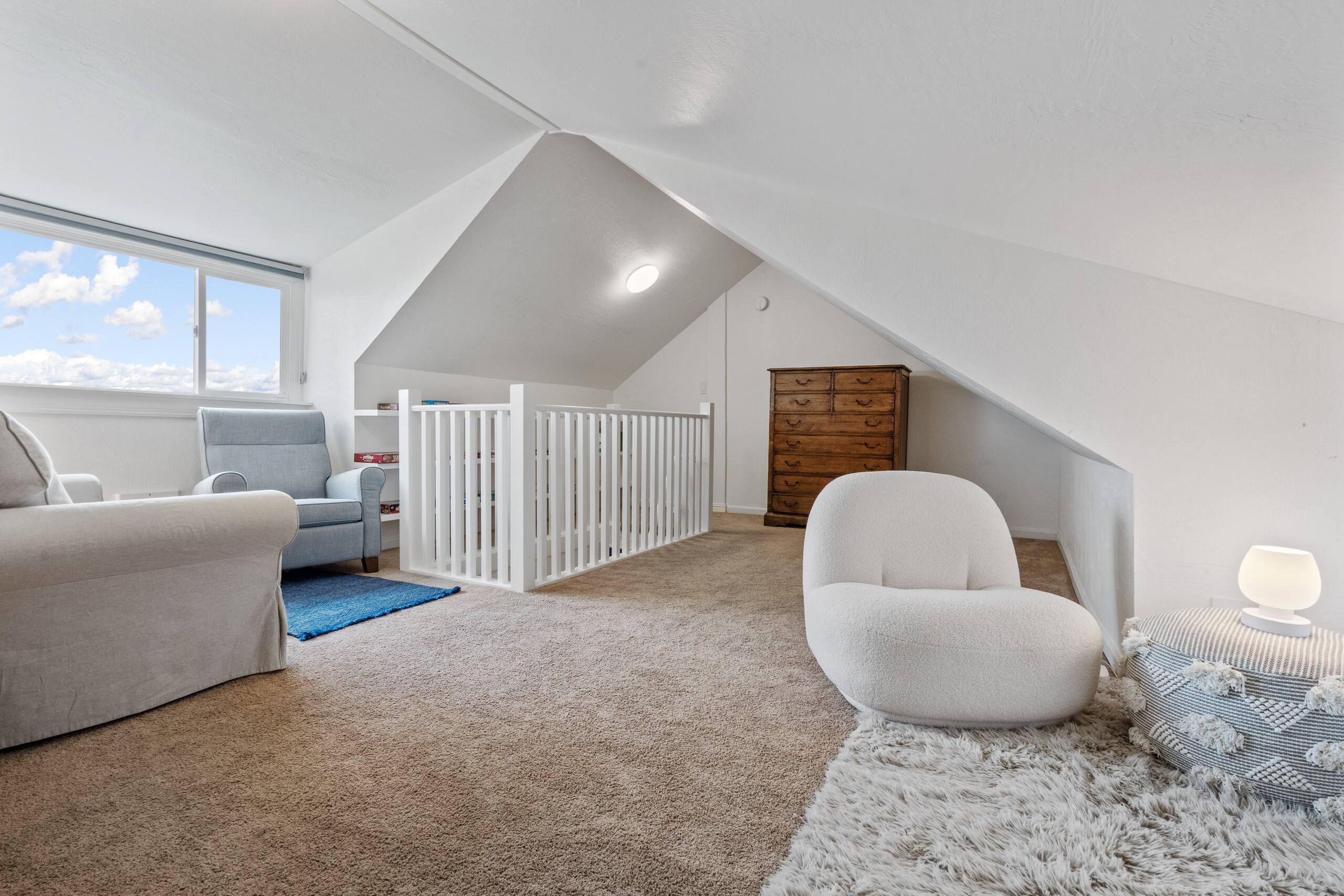 Home in San Francisco · ★4.92 · 4 bedrooms · 5 beds · 3 baths - Image 11