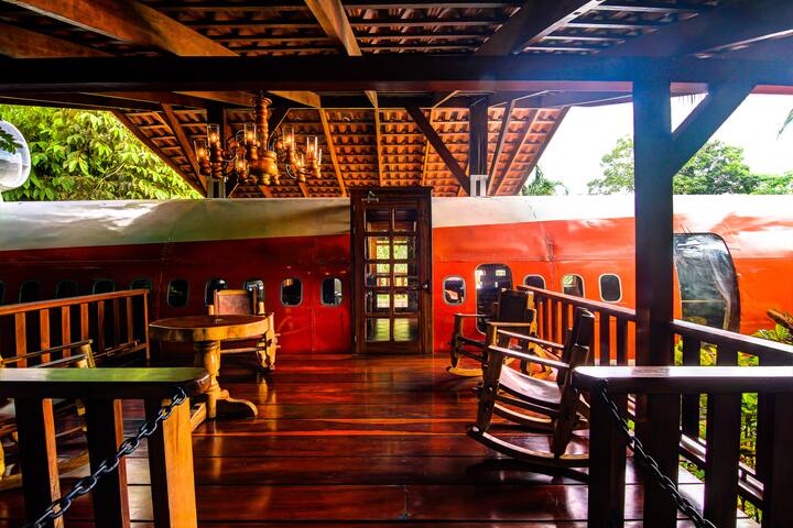Pura Vida Escape
 managed Airbnb listing 1