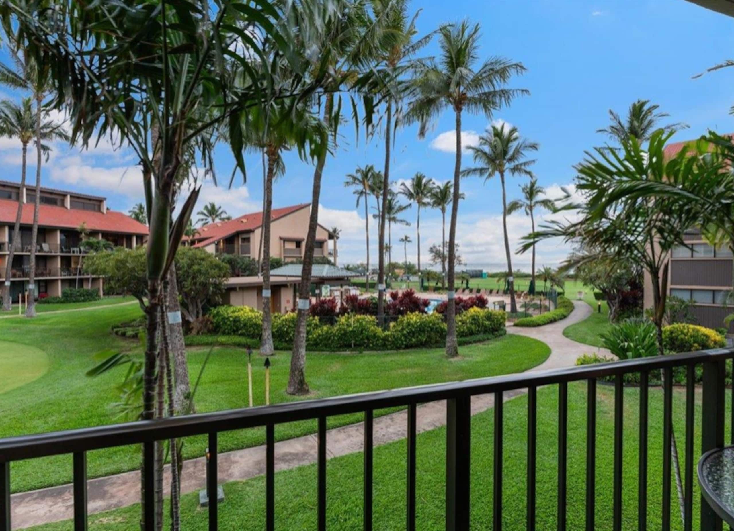Stunning Luxury Oceanview Condo - Image 28