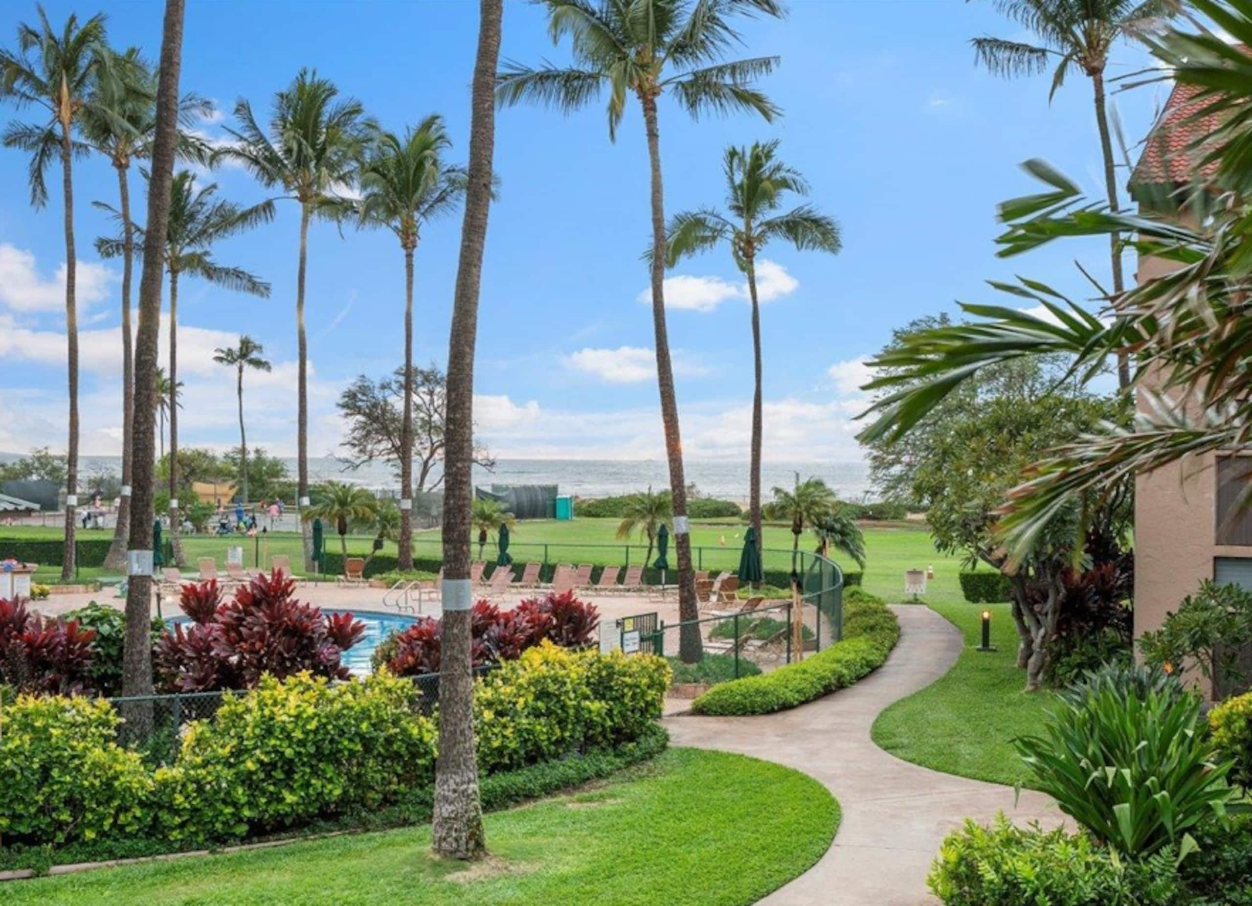 Stunning Luxury Oceanview Condo - Image 22