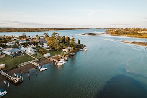 "By The River Greenwell Point"
Guest Favourite