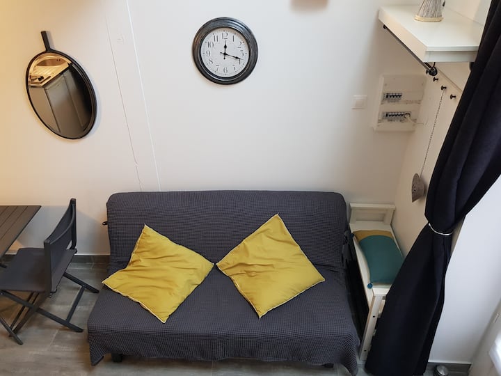 Studio En Centre-ville Dans Un Cadre Agréable - Poissy