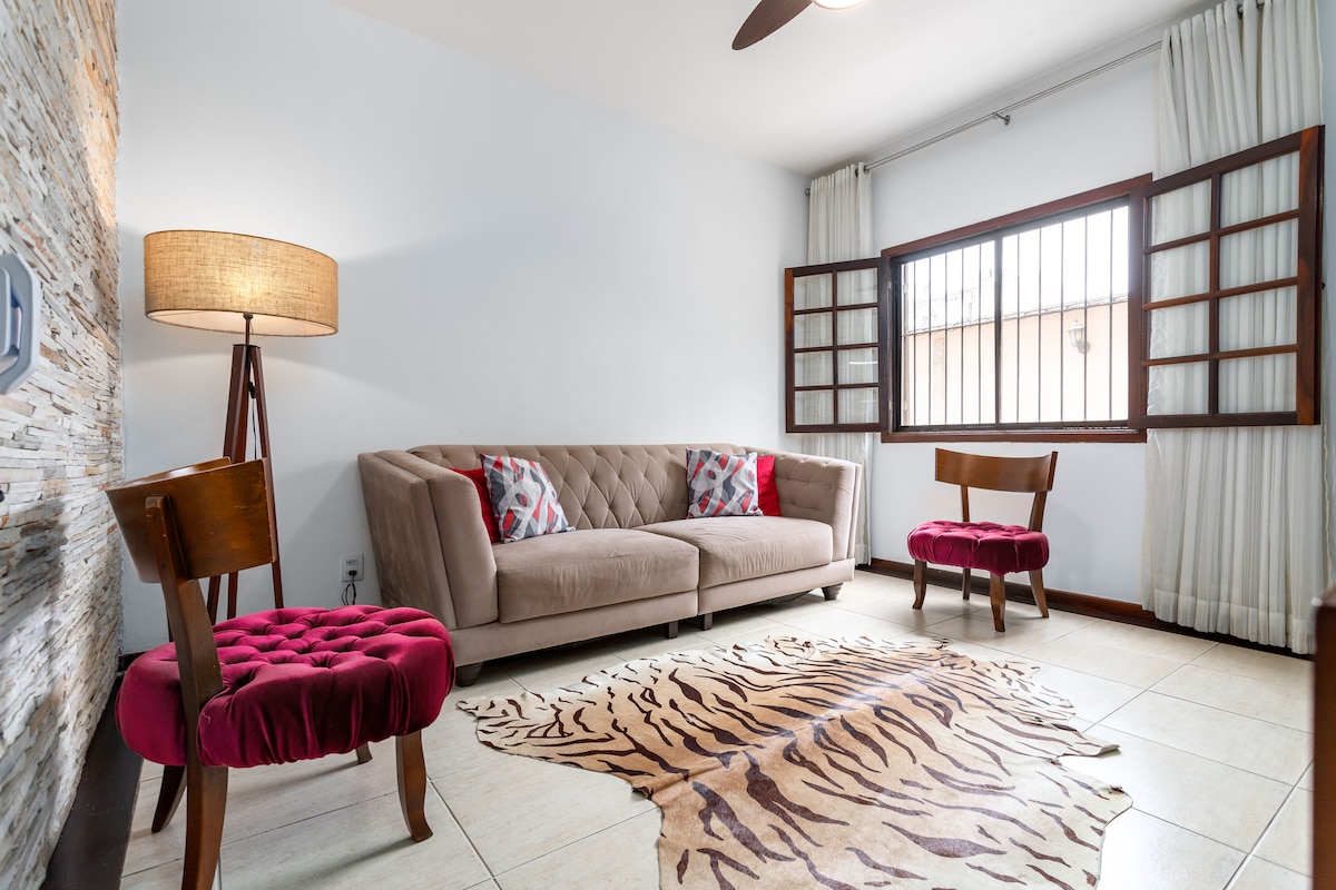 Successful Airbnb property: House with comfort and safety 5 min. from the beaches in Niterói