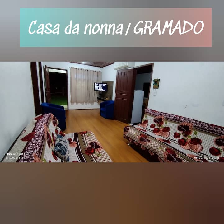 Dhoma e ndenjjes