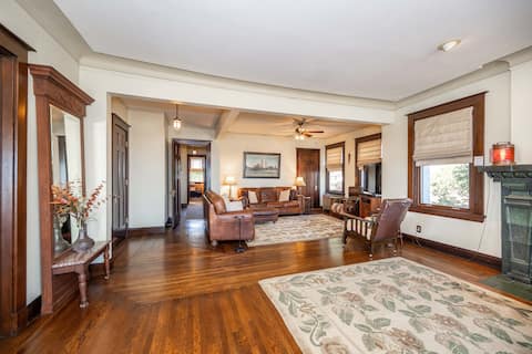 Popular Airbnb listing: The Pilot House - Unbelievable River & City Views! in E. Price Hill
