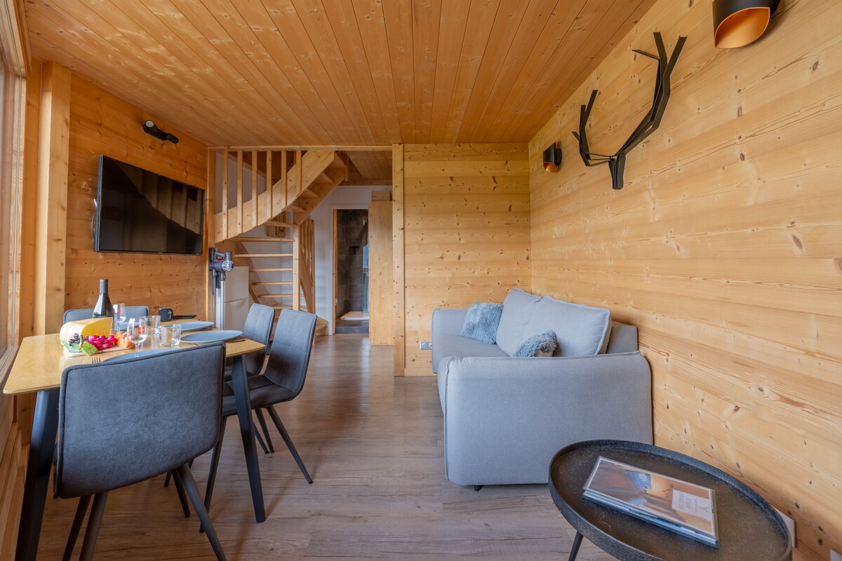 Airbnb performant: Samoens 1600 South-facing duplex at the foot of the slopes à Samoëns