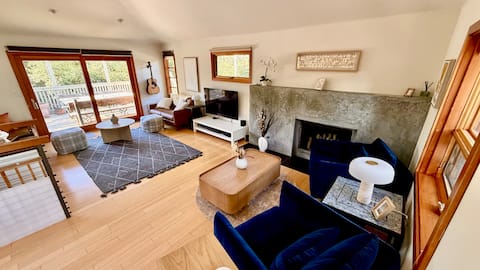 Peaceful Modern Retreat Home