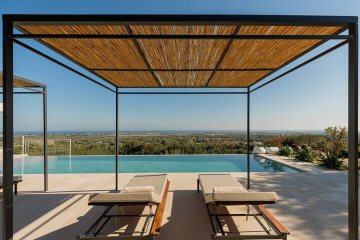 Villa Skyler gallery image 2