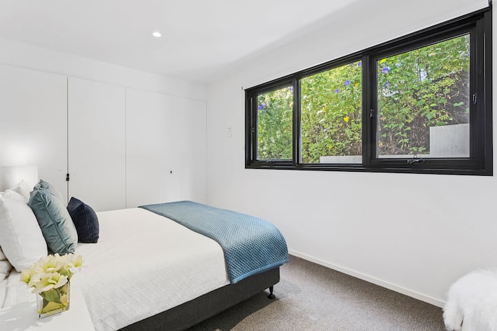 Chambre au milieu de l'étage 3 - 1 lit King Size ou 2 lits simples