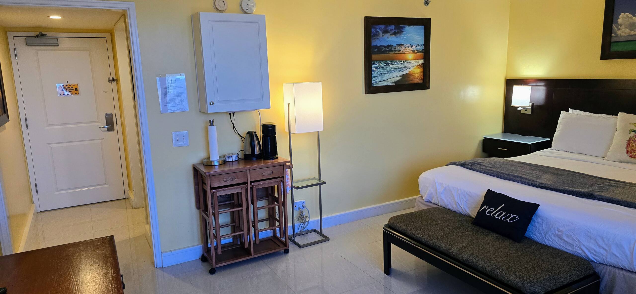 Affordable Luxury in Waikiki - Image 5