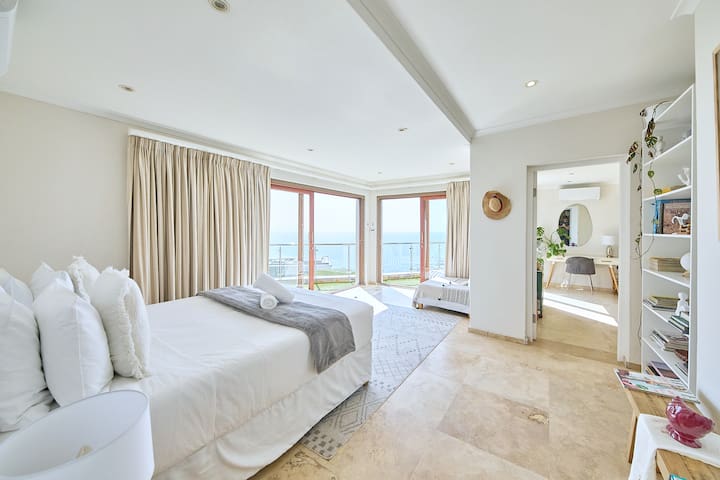 Mountain Oasis – Tide & Tranquility with Inverter gallery image 3