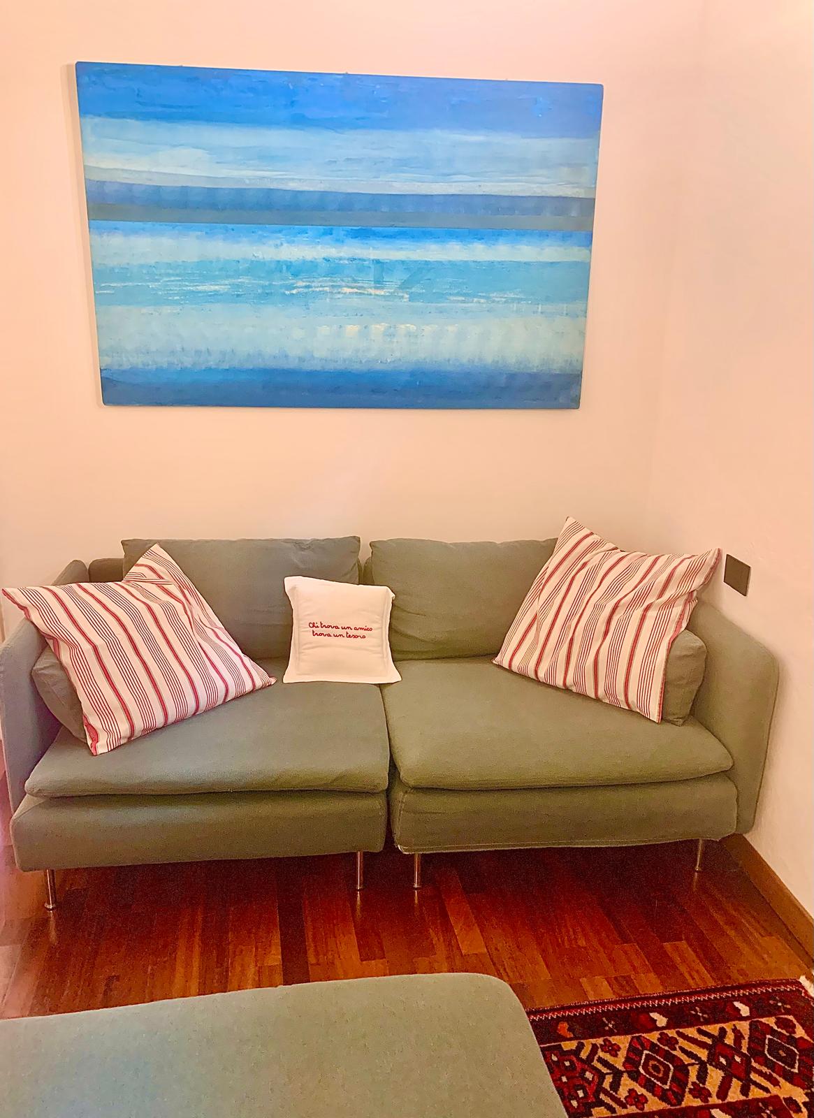 Popular Airbnb listing: Apple Suite - Vacation Rental in Verona