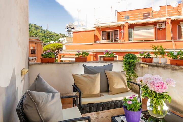 Maison Clodia- big apartment with view Monte Mario