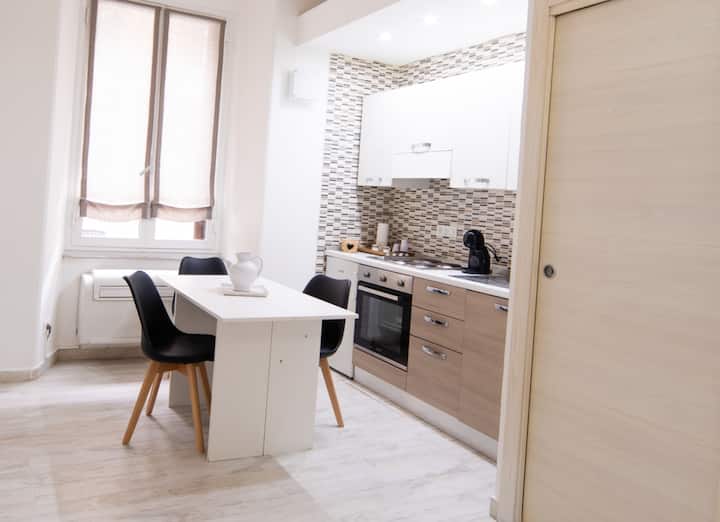 Casa Del Viandante – Near Spezia Centrale Station - Porto Venere