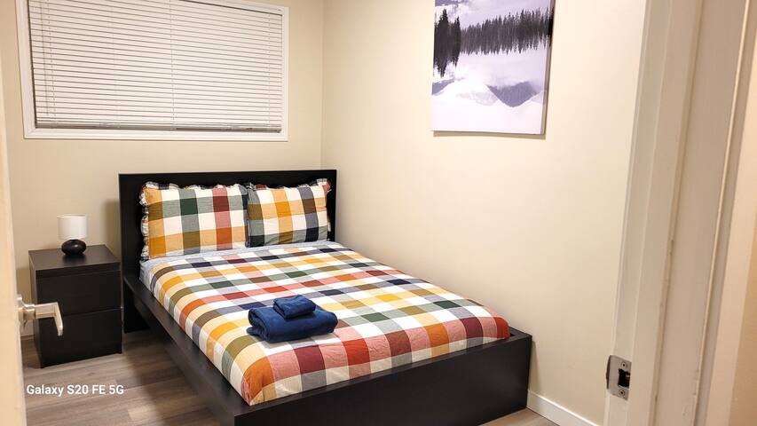 Home away from home – 6 bedroom refreshed bungalow gallery image 3