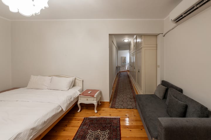 غرفة النوم 2