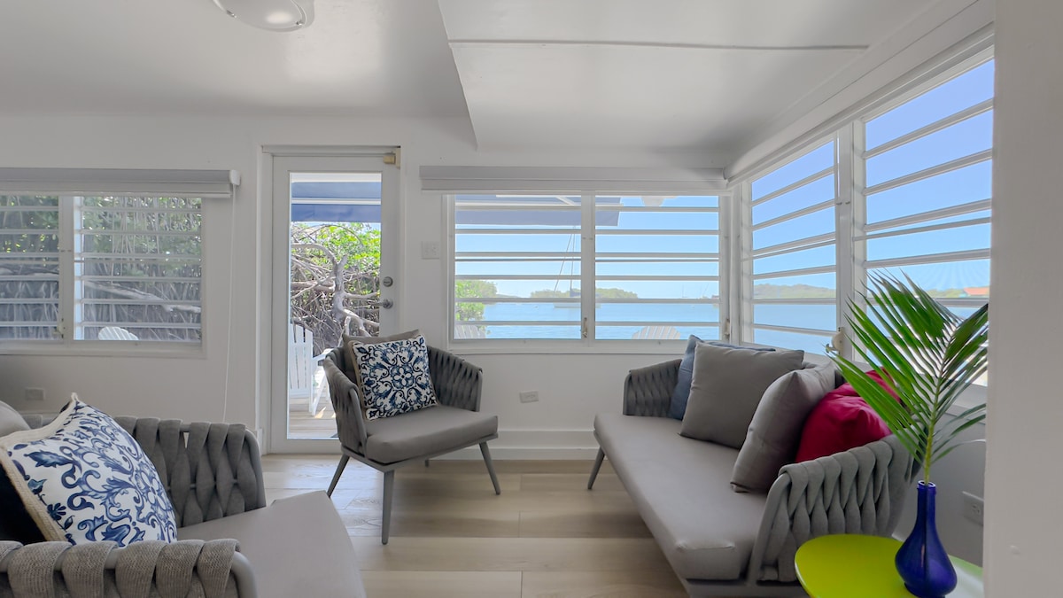 Popular Airbnb listing: Serenity by the Sea in La Parguera