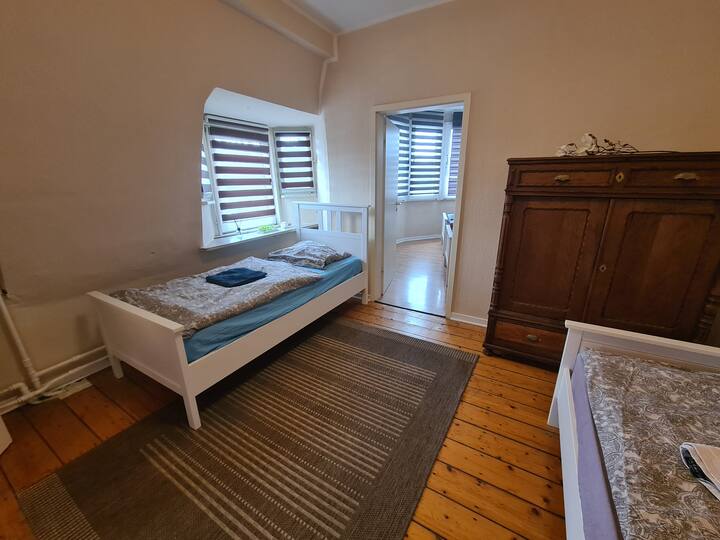 غرفة النوم 2