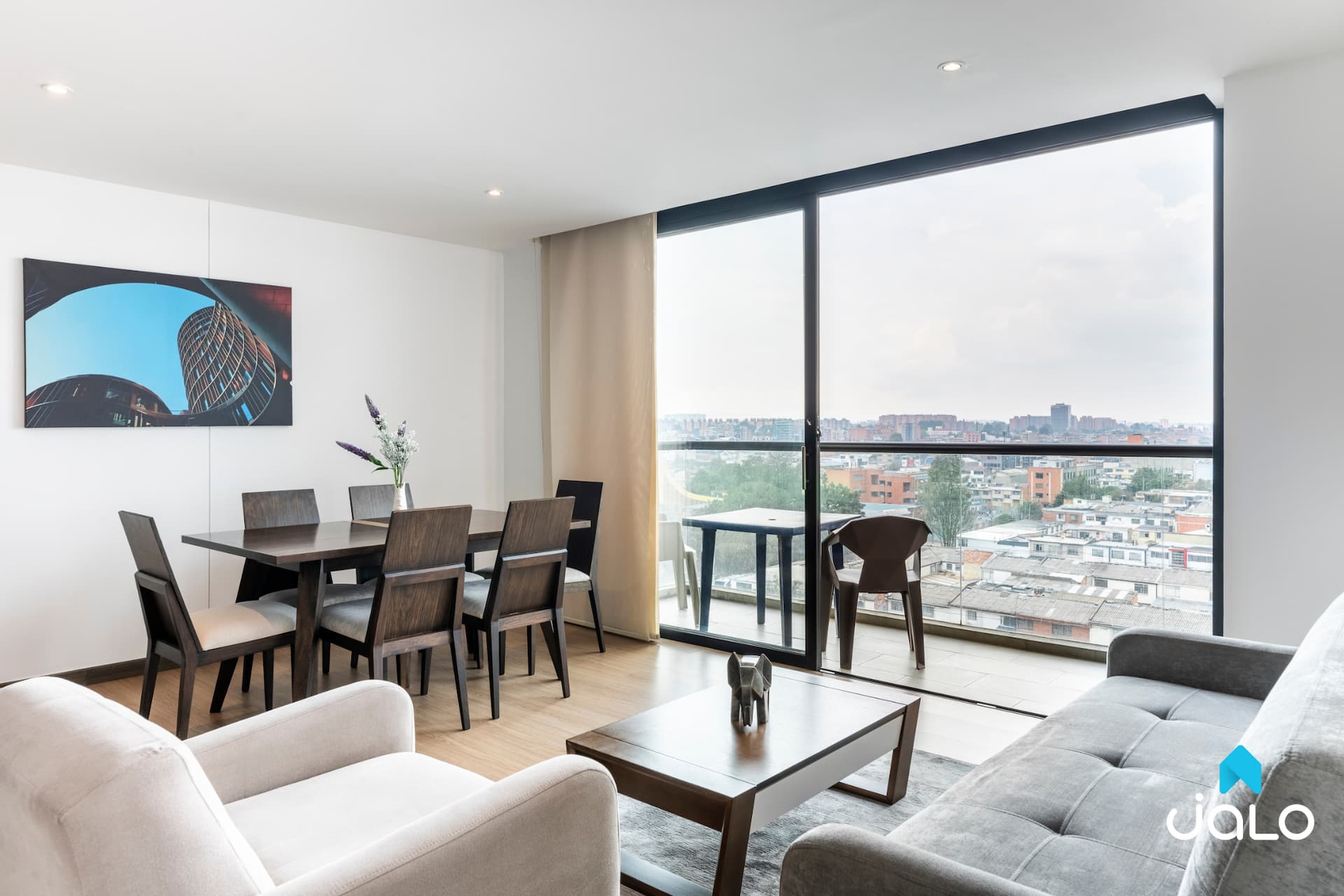 72Hub By Jalo | 2BR Apartment with Balcony & Gym