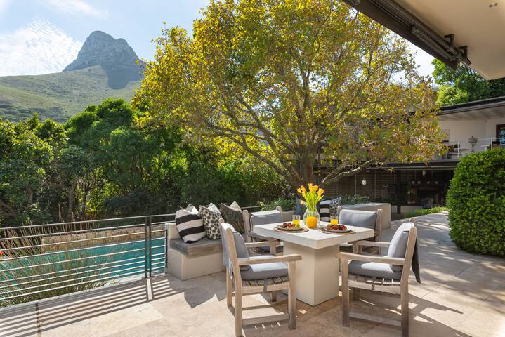 Villa Le Thallo – Sea. Sky. Secluded. gallery image 5