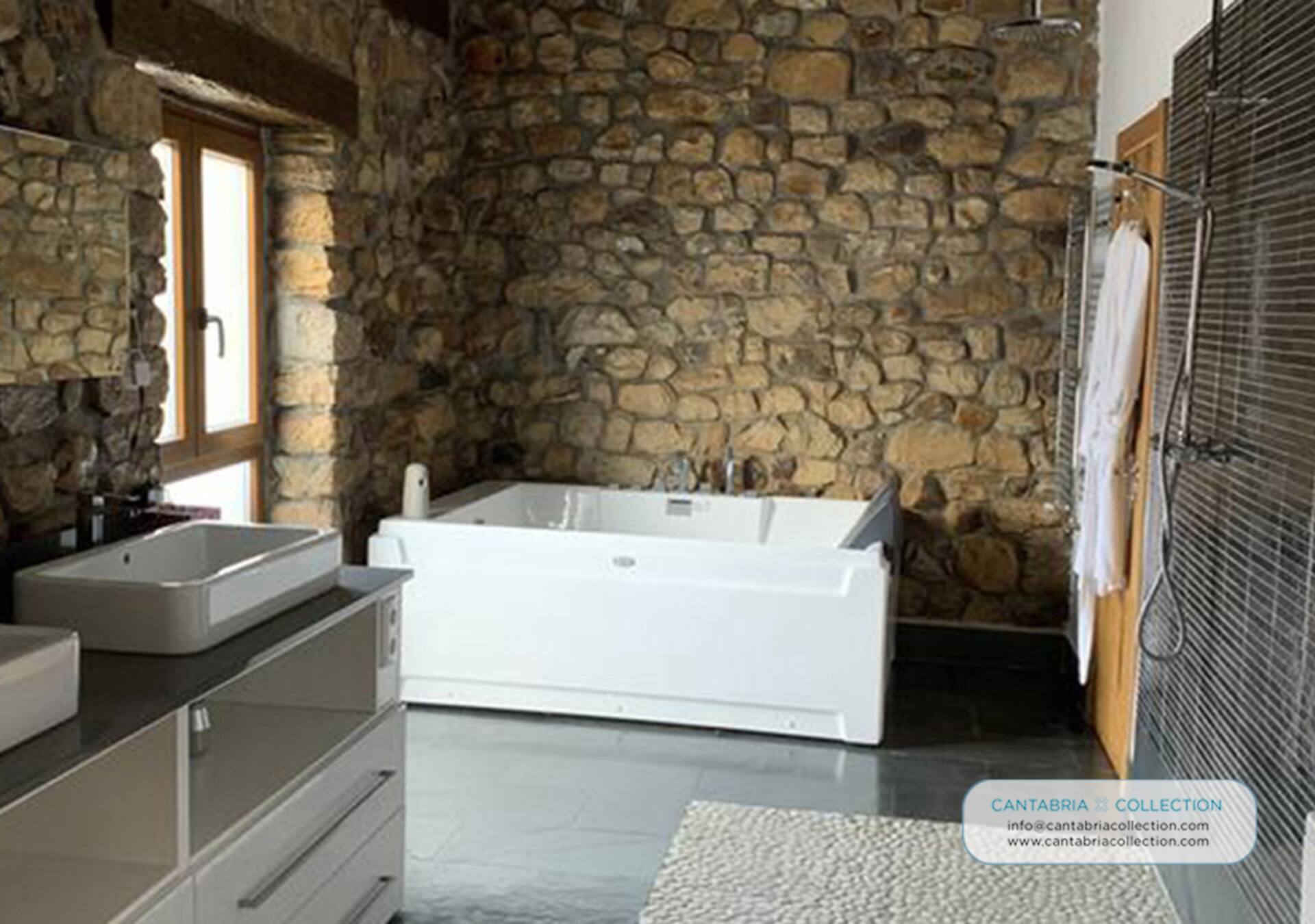 Cantabria Collection: Exceptional Cabarceno Chalet — photo 4