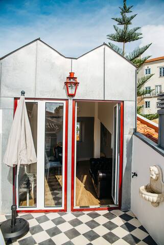 River view PortugueseSoul Large Terrace Alfama 12p gallery image 4