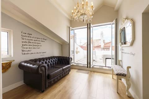 Top Airbnb: Portuguese Soul Alfama | XL Rooftop & River View em Santa Maria Maior