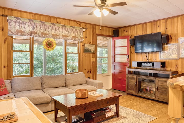 Good Vibes Only -Romantic Cabin With Private Spa - Carolina del Norte