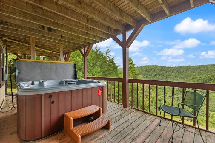 Scenic Cabin Rentals managed Airbnb listing 3