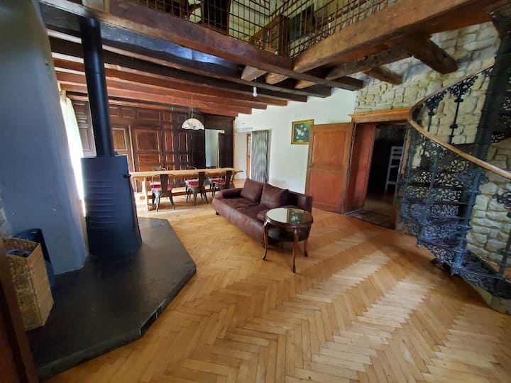 მისაღები ოთახი