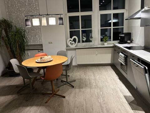 Exclusive apartment,136sqm ,4SchlaZi.max.11Pers.,full.