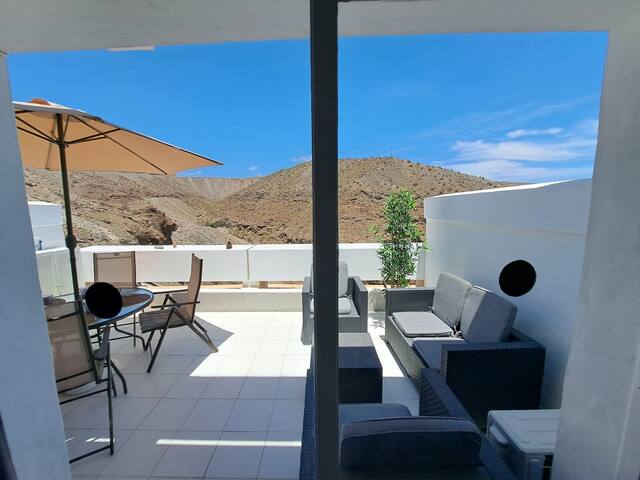 Malibu Apartments managed Airbnb listing 1
