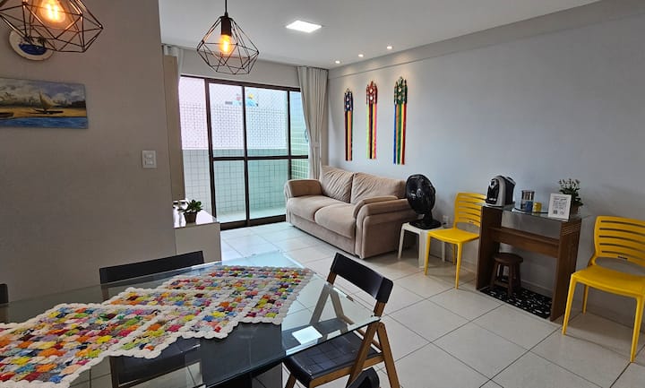 Ponta Verde - Apartamento Com Piscina No Prédio - Alagoas