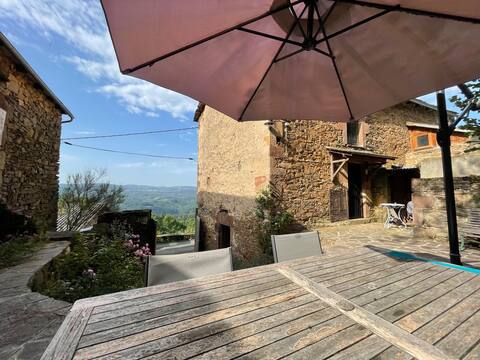 Les Terrasses, Gîtelebez, Aveyron, Lot, Aubrac