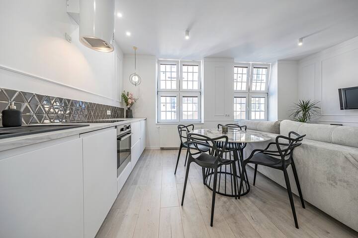 Gdansk Apartment managed Airbnb listing 2