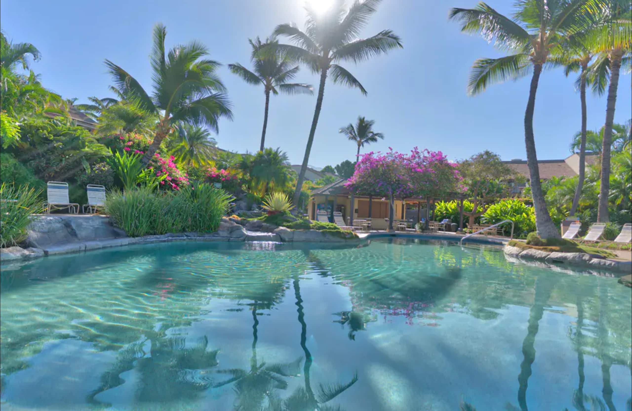 Condo in Kihei · ★4.98 · 1 bedroom · 2 beds · 2 baths - Image 12