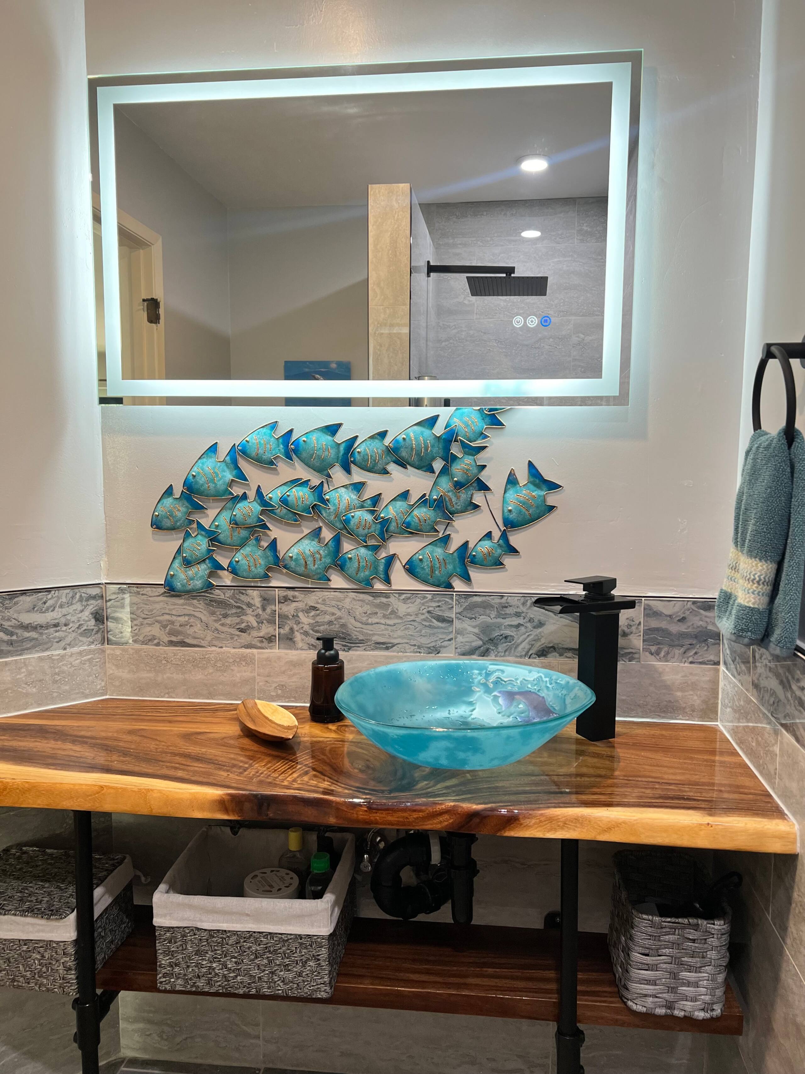 Condo in Kihei · ★4.98 · 1 bedroom · 2 beds · 2 baths - Image 8