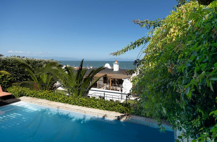 St James Homestead Villa gallery image 3