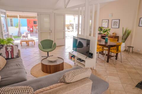 Top Airbnb: charming villa near the sea in Saint Gilles in Saint Paul