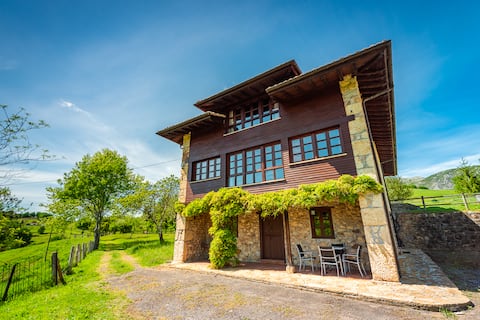 Asturian manor house on a garden estate
