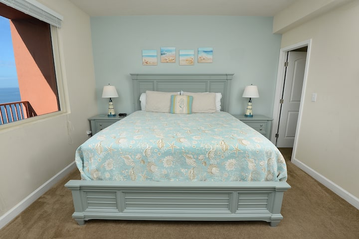 Penthouse!!!  Ocean Front!!!  Spectacular View!!! - Florida Panhandle, FL