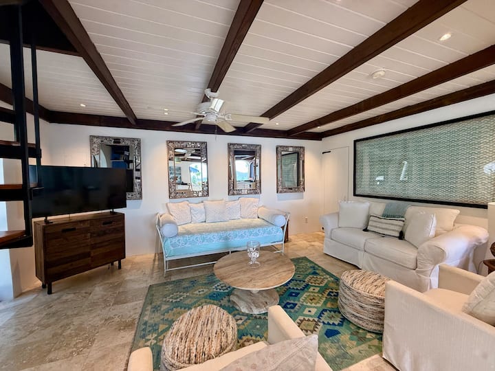 Amazing Views- Stunning Pool - Eco-luxury Getaway - East End