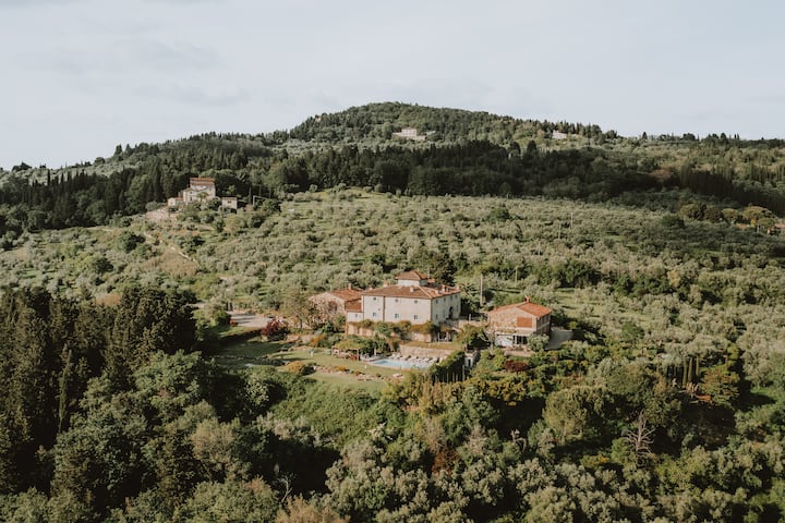Rural Florence | Panoramic farmhouse with pool