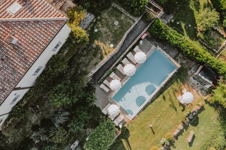 Rural Florence | Panoramic farmhouse with pool