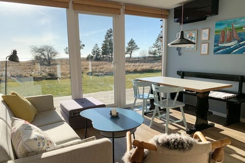 Successful Airbnb property: Cozy beach house with sea view in Sønderborg